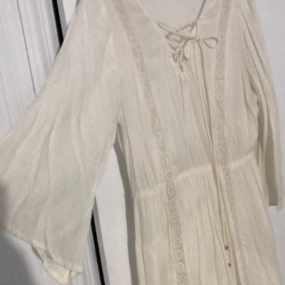Dress - Picture 4 of 4